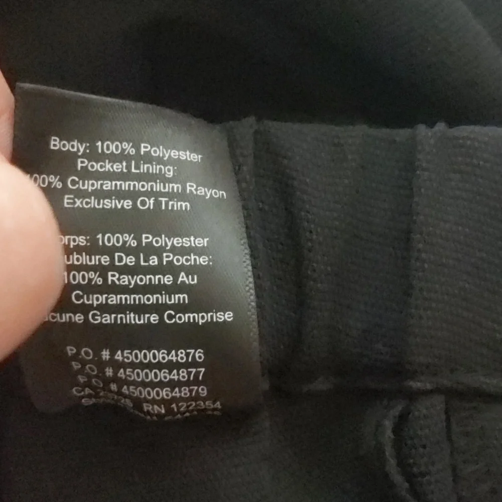Aritzia Black Cropped Ankle Pants - Picture 11 of 12